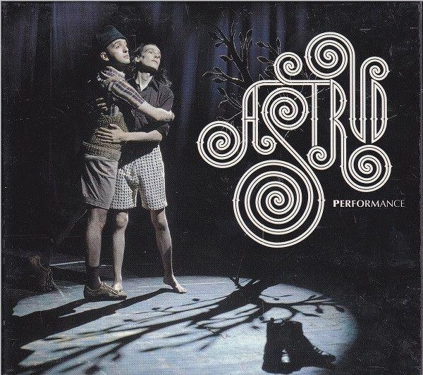 Portada de Álbum "Performance", de Astrud