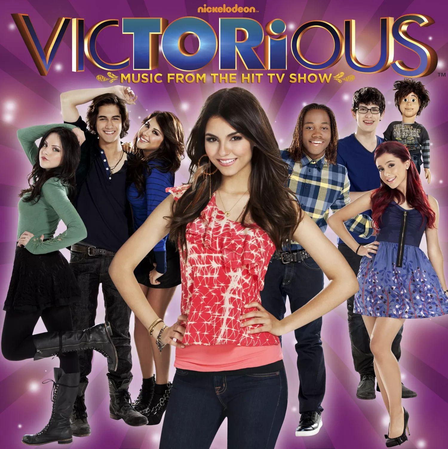 Capa do Álbum "Victorious: Music from the Hit TV Show", de Victorious (Brilhante Victória)
