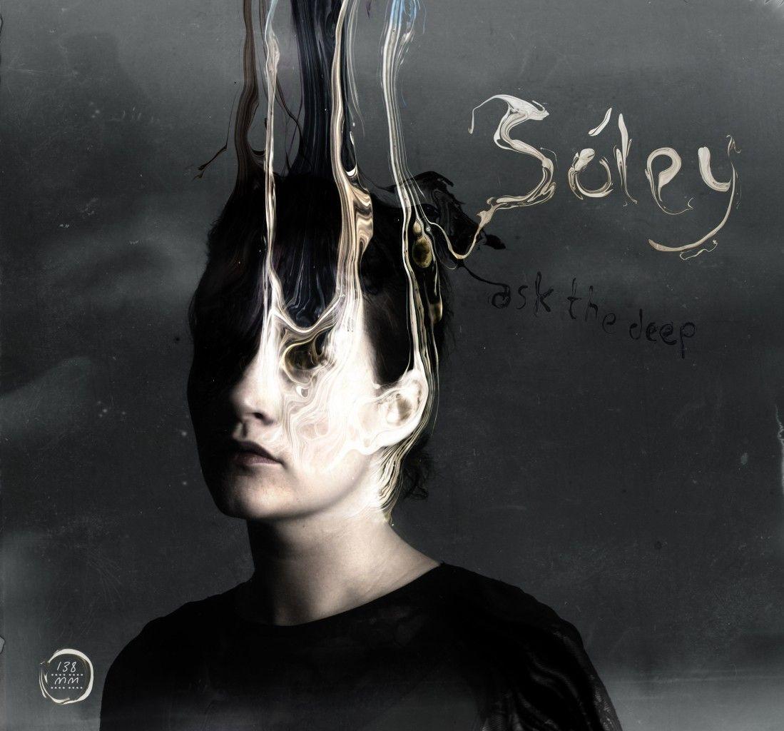 Portada de Álbum "Ask The Deep", de Sóley