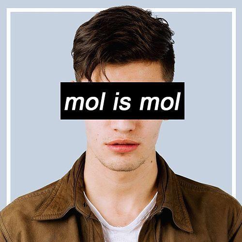 Portada de Álbum "Mol Is Mol", de Cristhian Mol
