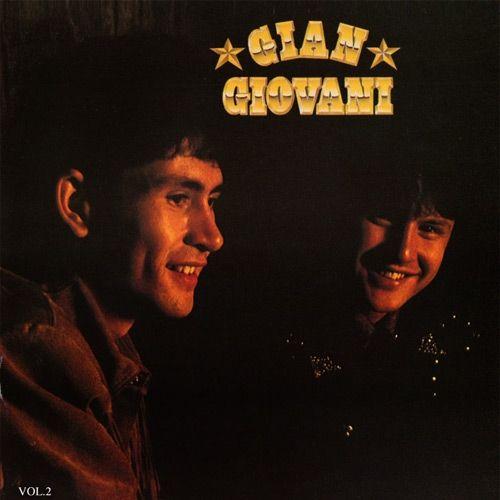 Capa do álbum "Nem Dormindo Consigo Te Esquecer (Vol. 2)", de Gian e Giovani