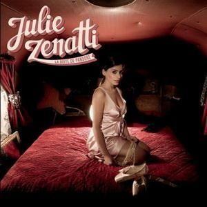 Portada de Álbum "La boîte de Pandore", de Julie Zenatti
