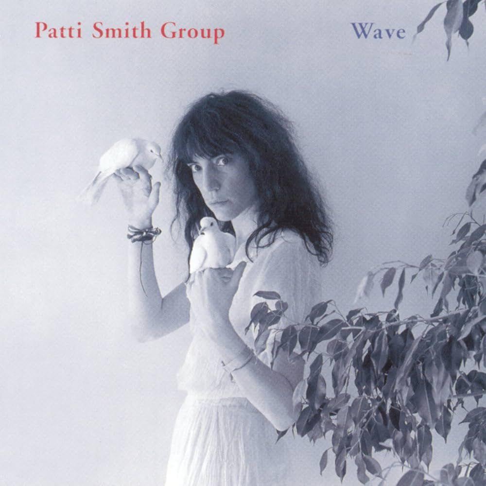 Capa do álbum "Wave", de Patti Smith