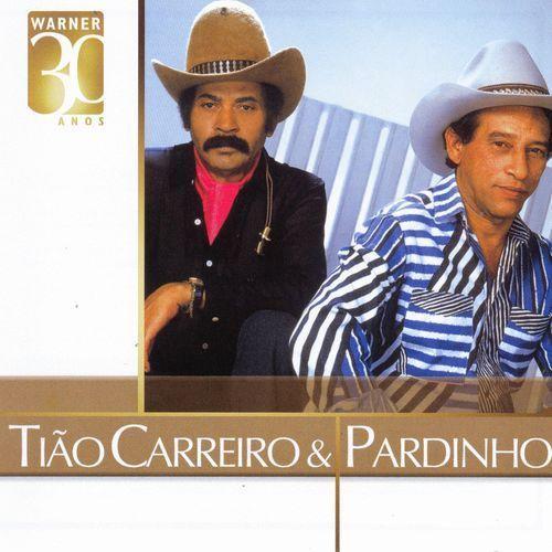 Album cover of "Warner 30 Anos" by Tião Carreiro e Pardinho