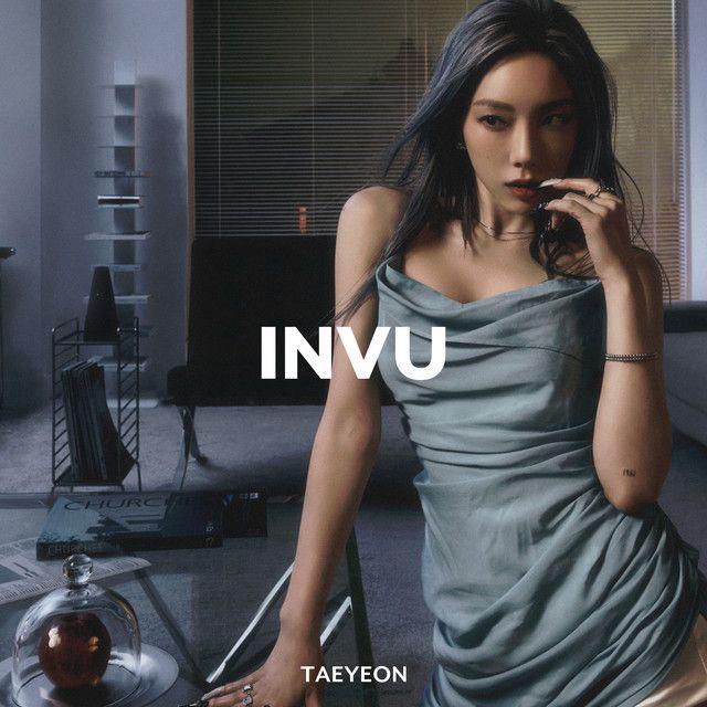 Capa do álbum "INVU", de TAEYEON 