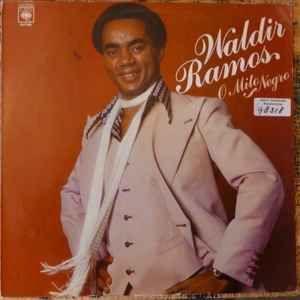 Portada de Álbum "O Mito Negro", de Waldir Ramos