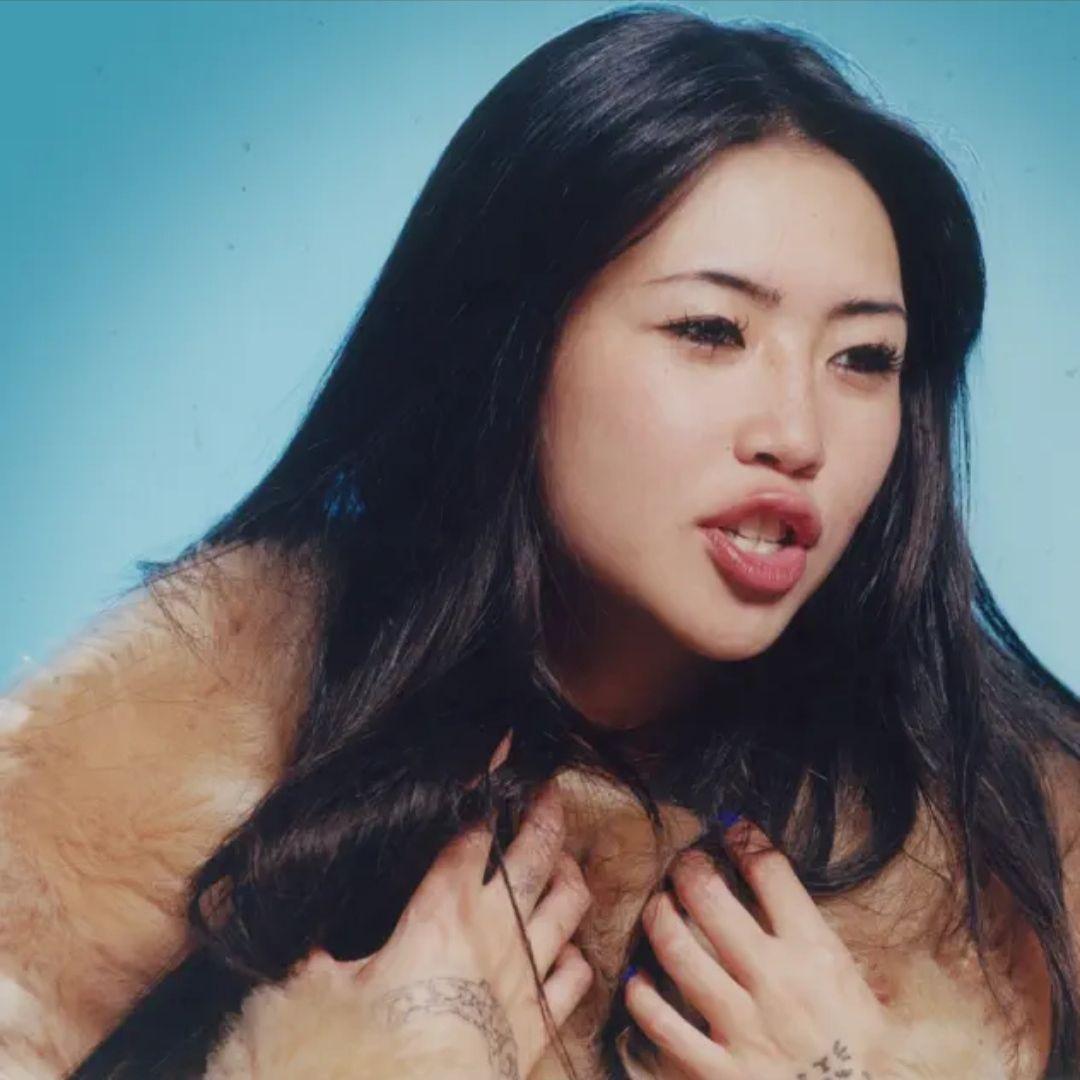 Portada de Sencillo/EP "Take A Bite", de beabadoobee