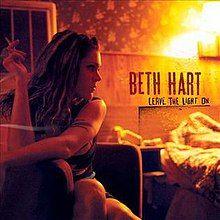 Portada de Álbum "Leave On Light On", de Beth Hart