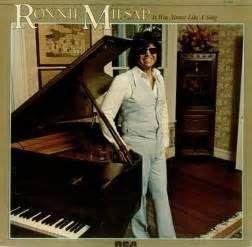 Portada de Álbum "Almost Like a Song", de Ronnie Milsap