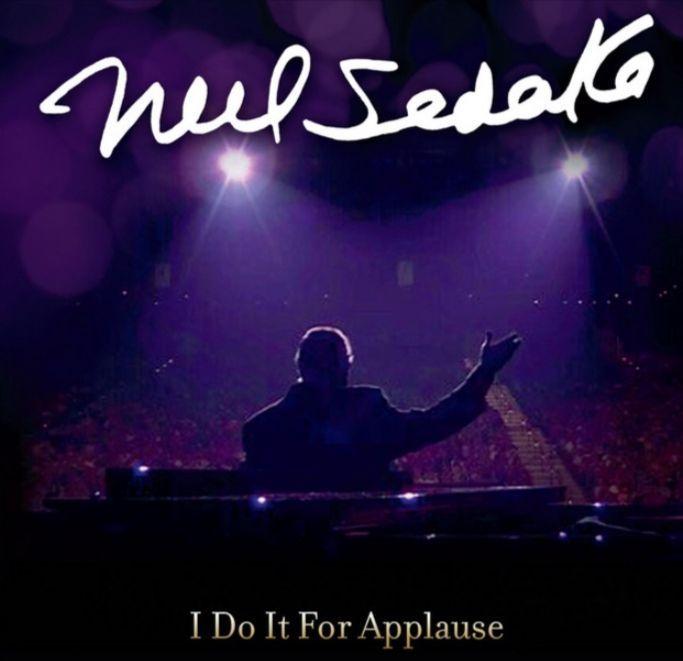 Capa do Álbum "I Do It For Applause", de Neil Sedaka