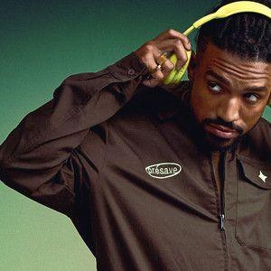 Portada de Álbum "Enquanto Os Distraídos Amam", de Pedro Emílio