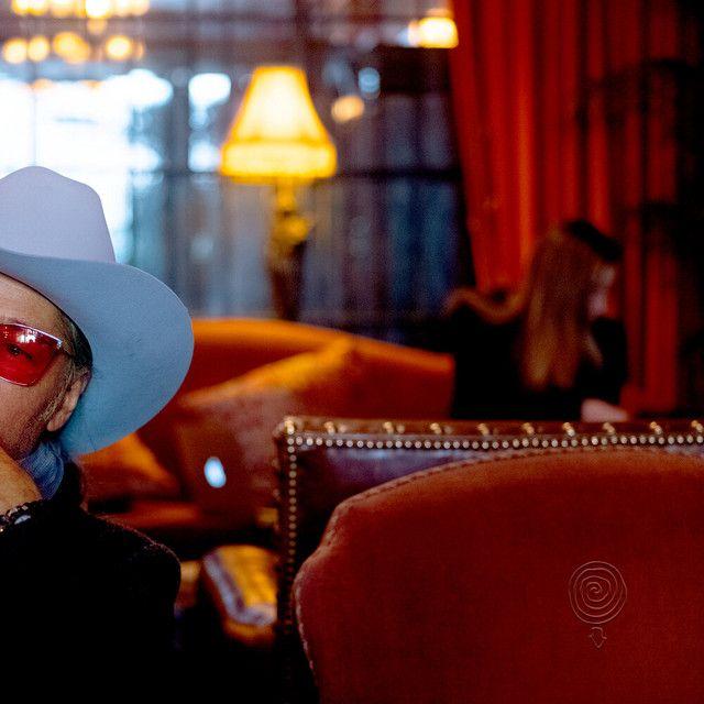 Capa do Álbum "Vibrating", de Collective Soul