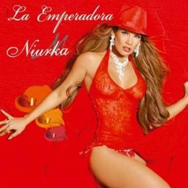 Portada de Álbum "La Emperadora", de Niurka Marcos
