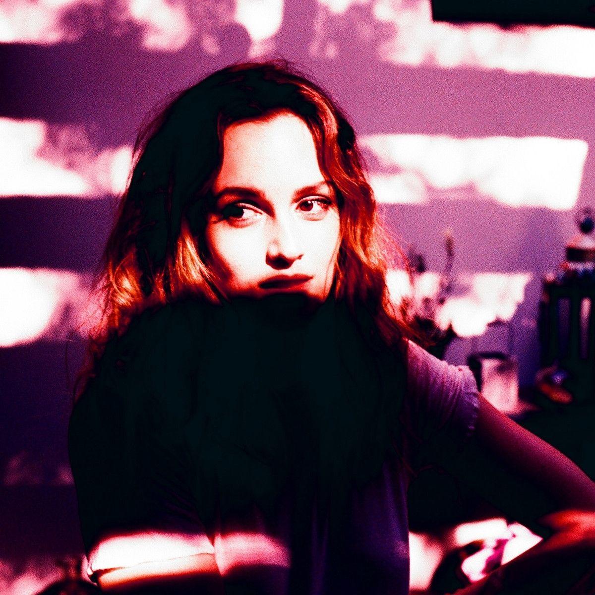 Portada de Álbum "Heartstrings", de Leighton Meester