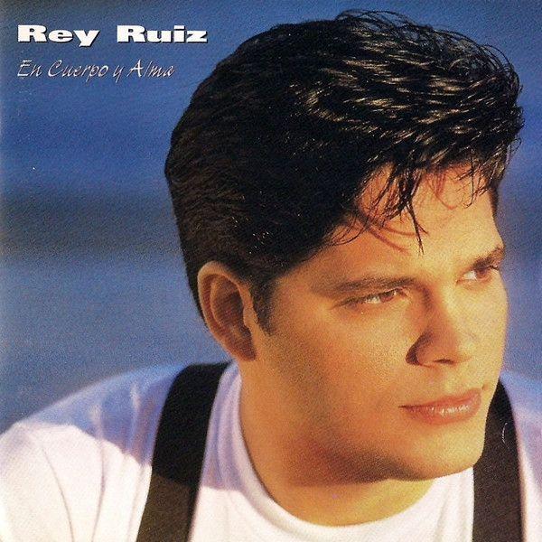 Capa do Álbum "En Cuerpo y Alma", de Rey Ruiz