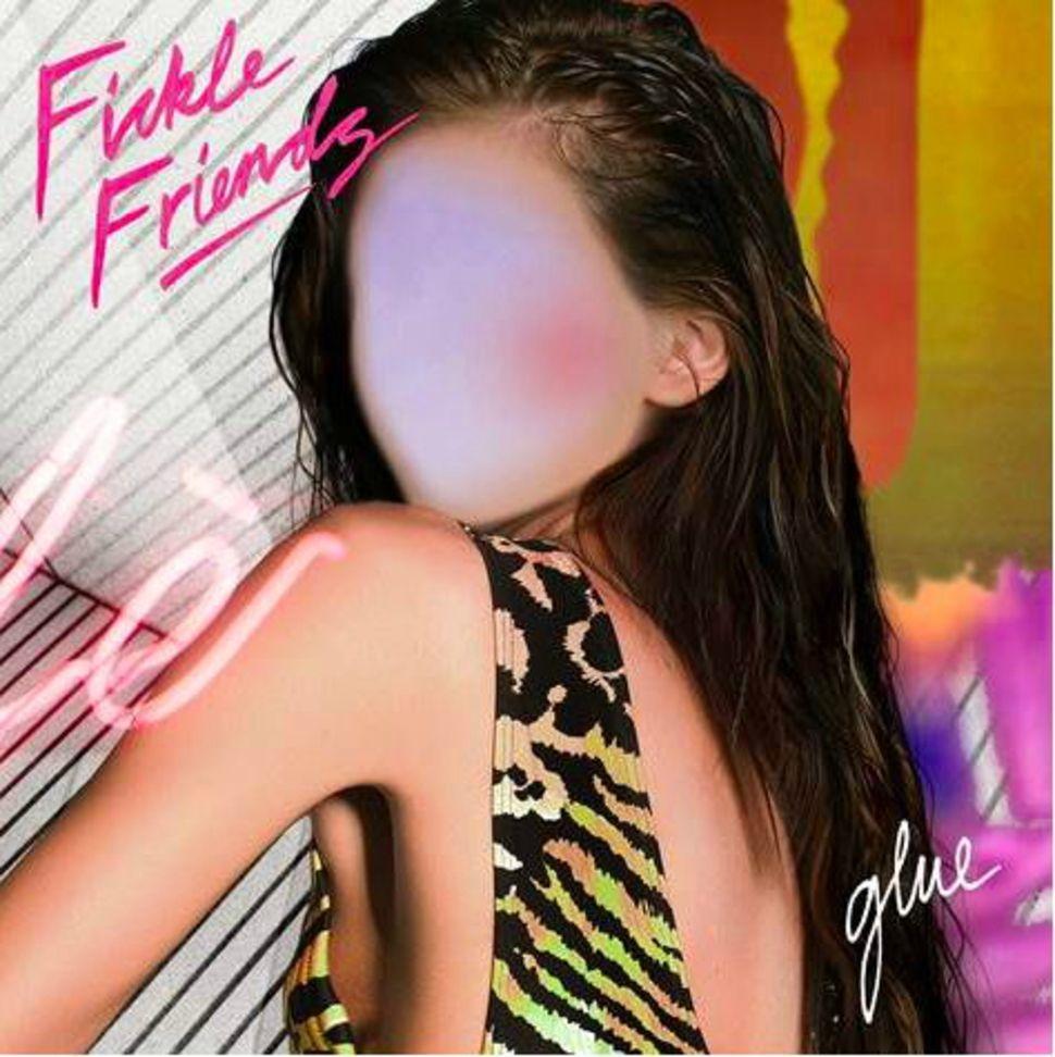 Capa do Álbum "Glue", de Fickle Friends