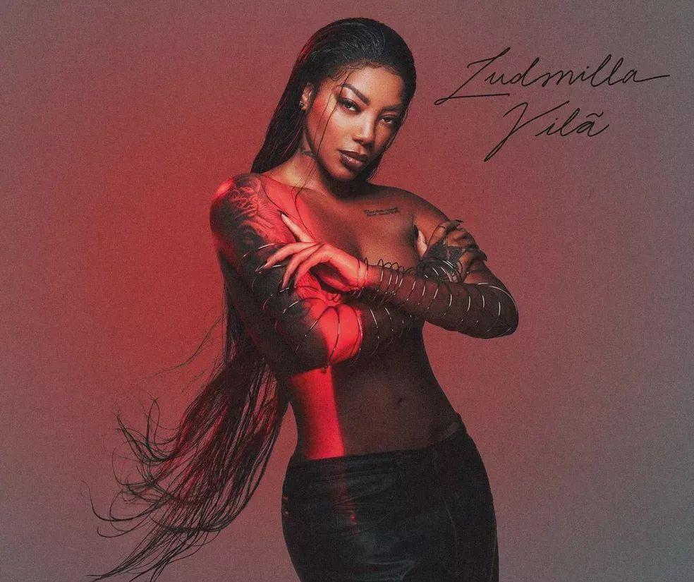 Portada del álbum "VILÃ", de LUDMILLA
