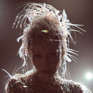 Album cover of "Something Beautiful (Deluxe)" by Miley Cyrus