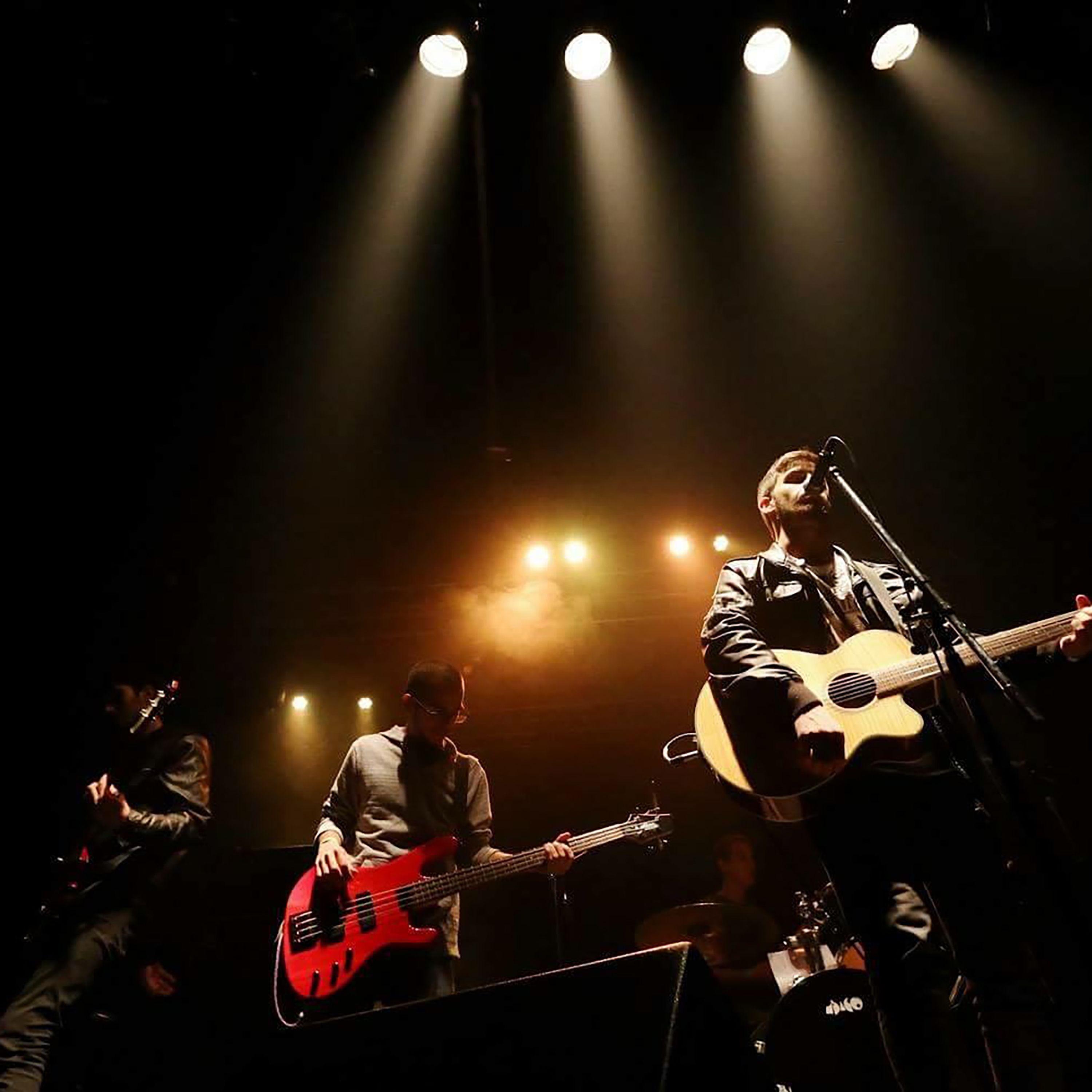 Portada de Sencillo/EP "Santo Vício", de Santo Vicio