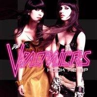 Portada de Álbum "Hook Me Up", de The Veronicas