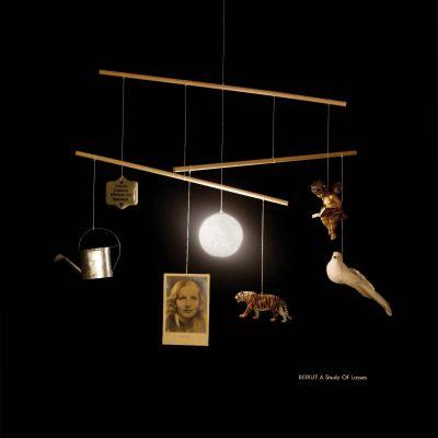 Capa do Álbum "A Study of Losses", de Beirut