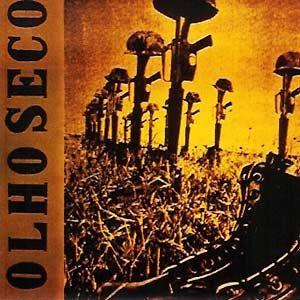 Portada de Álbum "Botas, Fuzis Capacetes", de Olho Seco