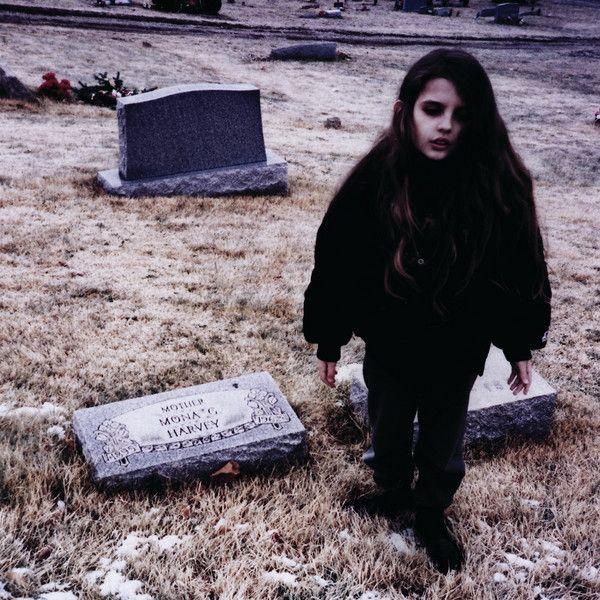 Portada de Álbum "II", de Crystal Castles