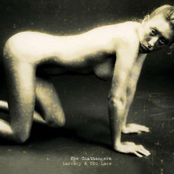 Portada de Álbum " Larceny & Old Lace", de The Coathangers