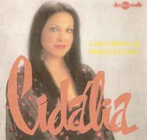 Portada de Álbum "Fado e Portugal, Portugal e Fado", de Cidália Moreira