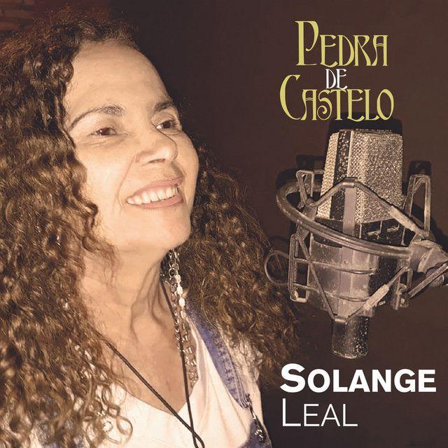 Portada de Álbum "Pedra de Castelo", de Solange Leal