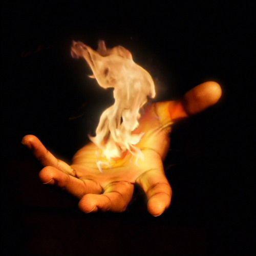 Album cover of "herts on fire" by svn4vr