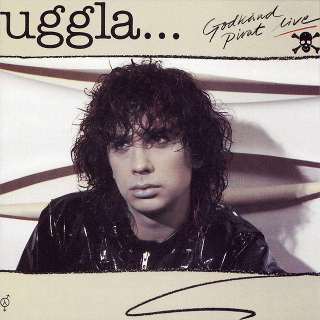 Album cover of "Godkänd Pirat Live" by Magnus Uggla