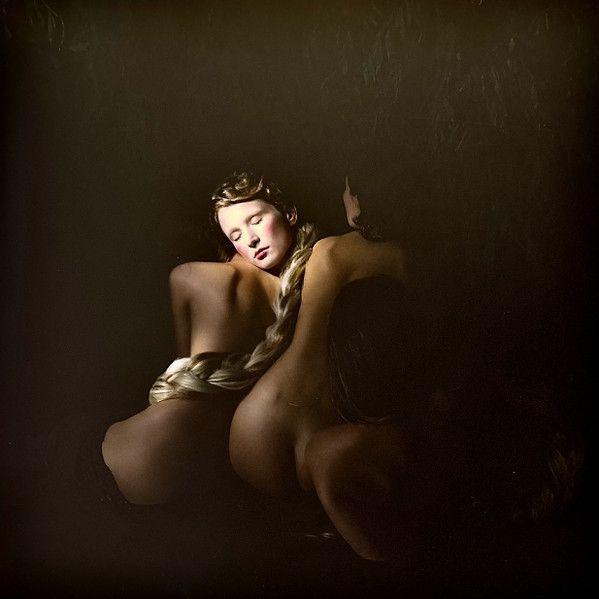 Portada del álbum "Декоративно-Прикладное Искусство", de Монеточка (Monetochka)