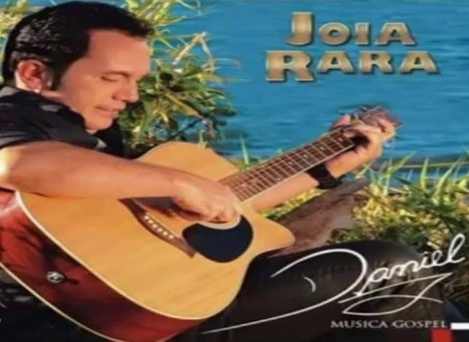 Portada de Álbum "Jóia Rara", de Pedro Daniel