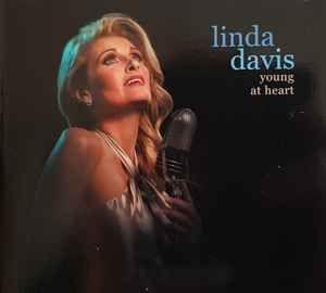 Portada de Álbum "Young At Heart", de Linda Davis