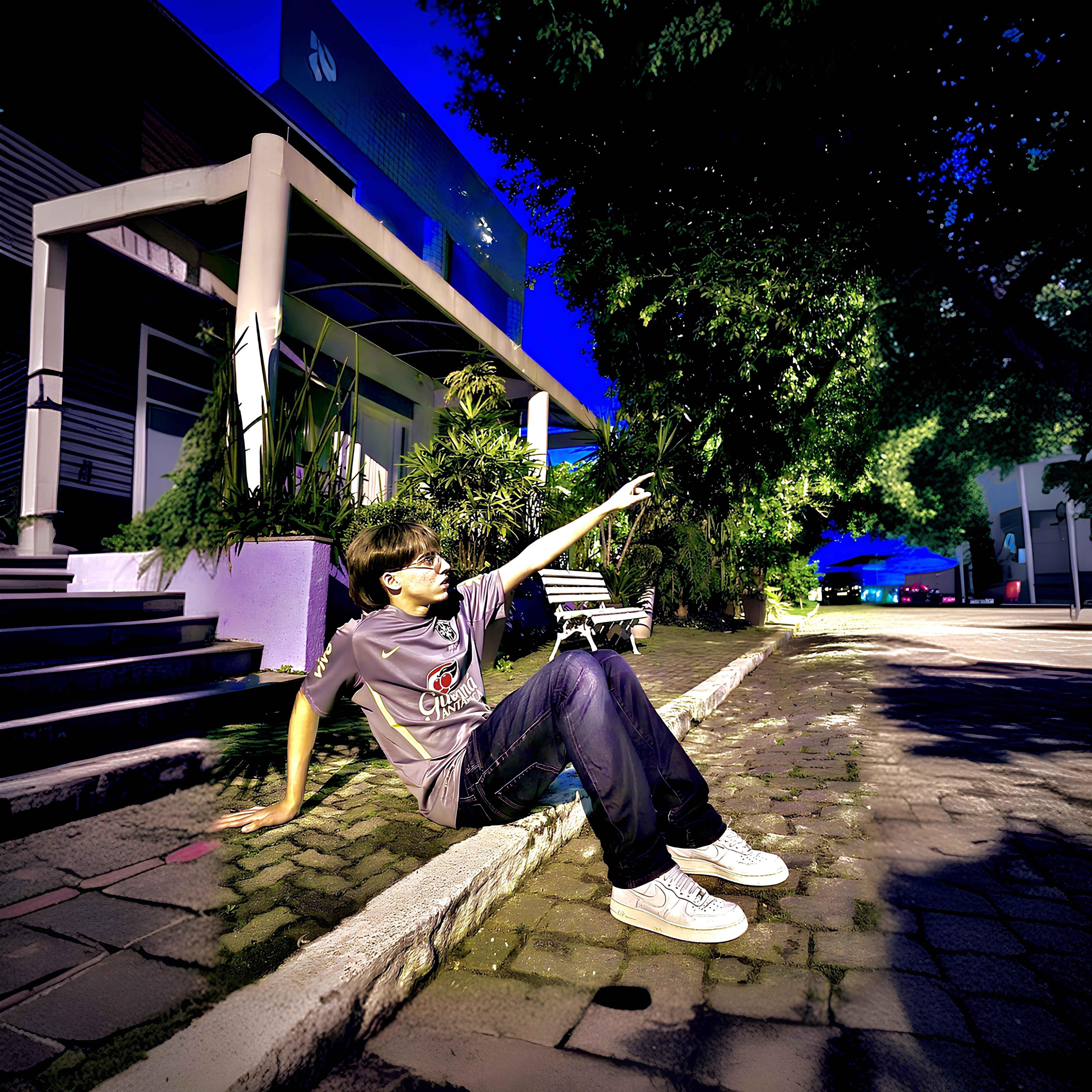 Capa do Álbum "fashion rebelde", de Duzin