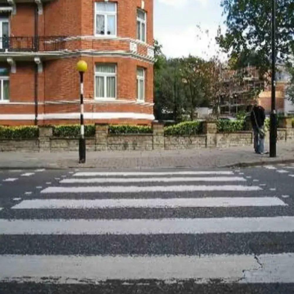 Capa do álbum "Let It Be", de Ivan Lins