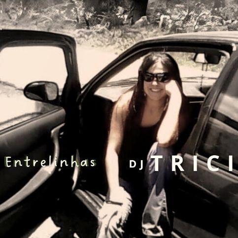 Portada de Álbum "Entrelinhas", de DJ Trici