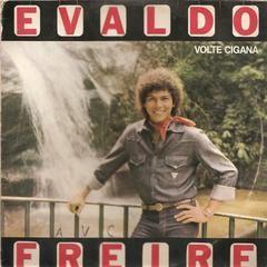Capa do Álbum "Volte Cigana", de Evaldo Freire