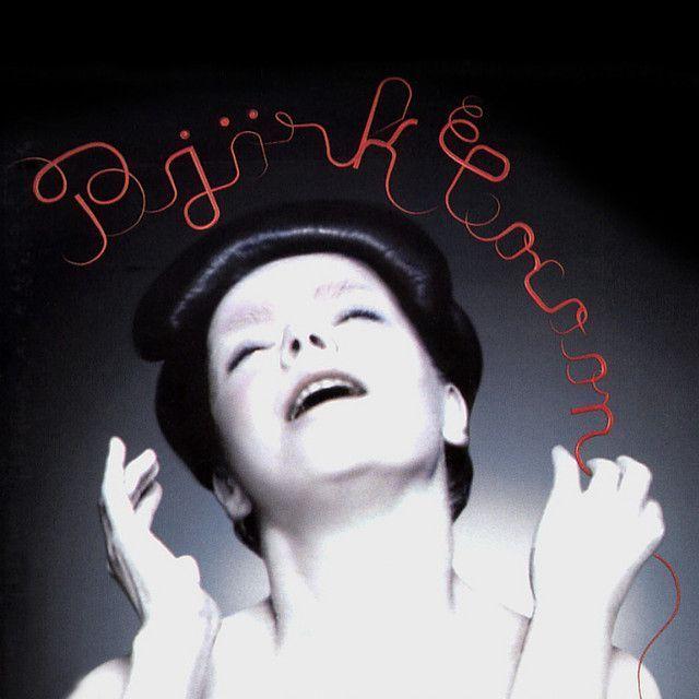 Portada del álbum "Cocoon, Vol. 1", de Björk