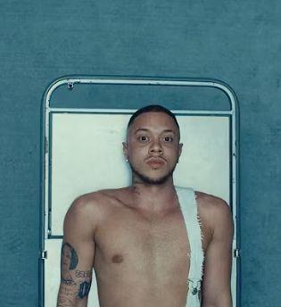 Portada del álbum "YES OR NO", de Teto