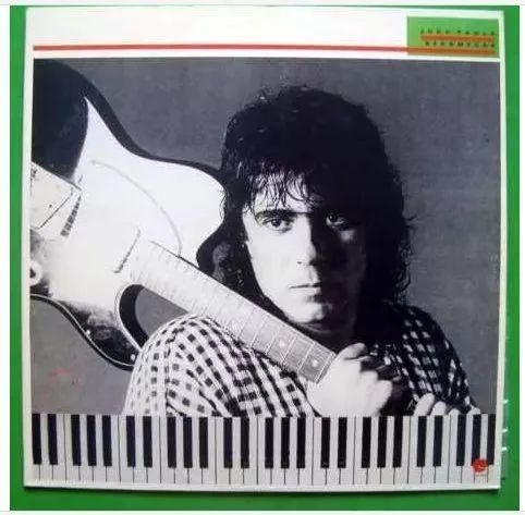 Portada de Álbum "Recomeçar", de João Paulo Almeida