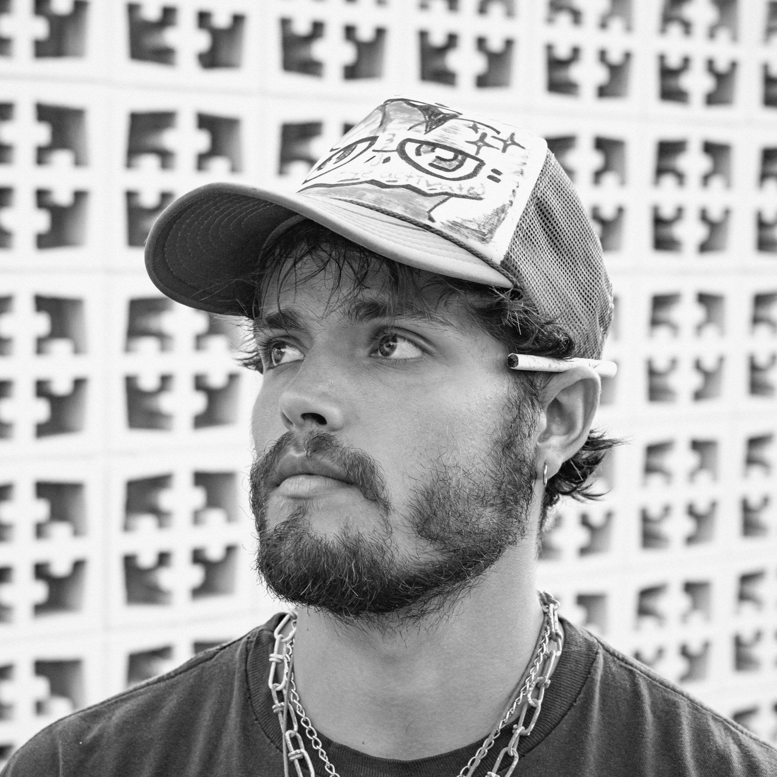 Portada de Álbum "RONALD.", de 6 Dogs