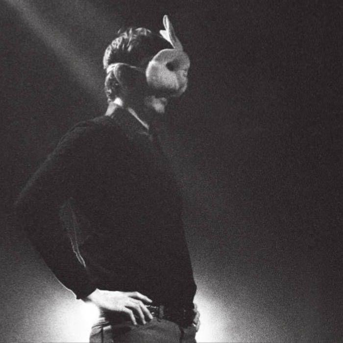 Portada de Álbum "How To Live On Nothing", de Troy Von Balthazar