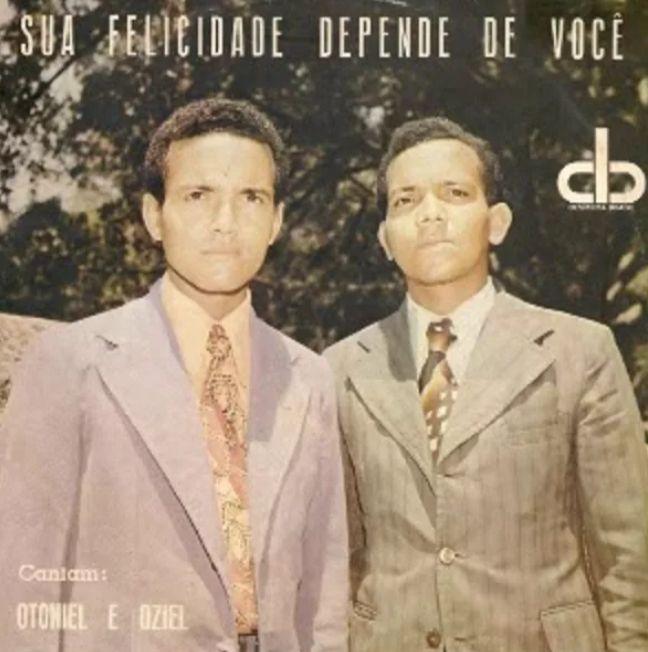 Portada de Álbum "Sua Felicidade Depende de Você", de Otoniel e Oziel