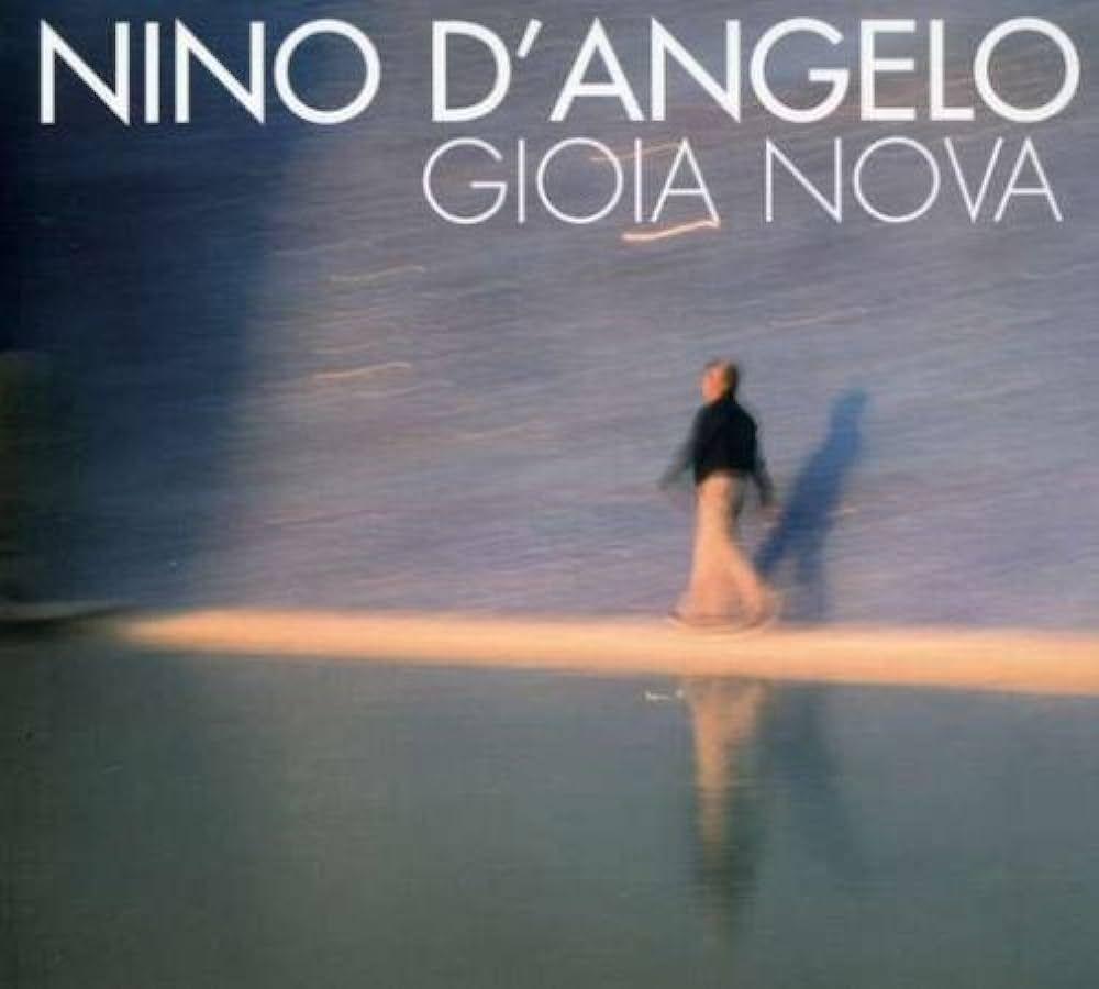 Portada del álbum "Gioia Nova", de Nino D'Angelo