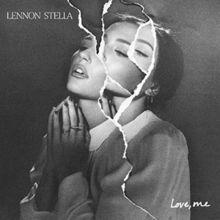 Portada de Sencillo/EP "Love, Me", de Lennon Stella