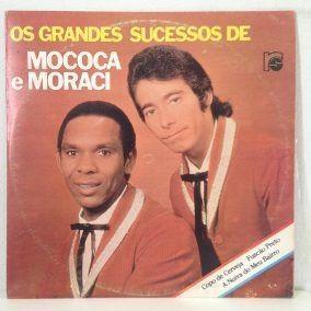 Capa do Álbum "Os Grandes Sucessos", de Mococa e Moraci