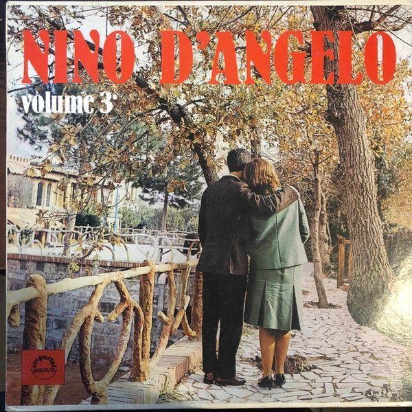 Portada del álbum "Volume 3°", de Nino D'Angelo