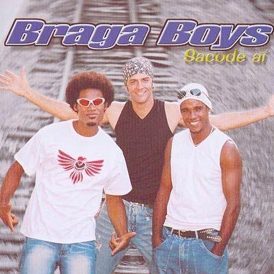 Capa do Álbum "Sacode A", de Braga Boys